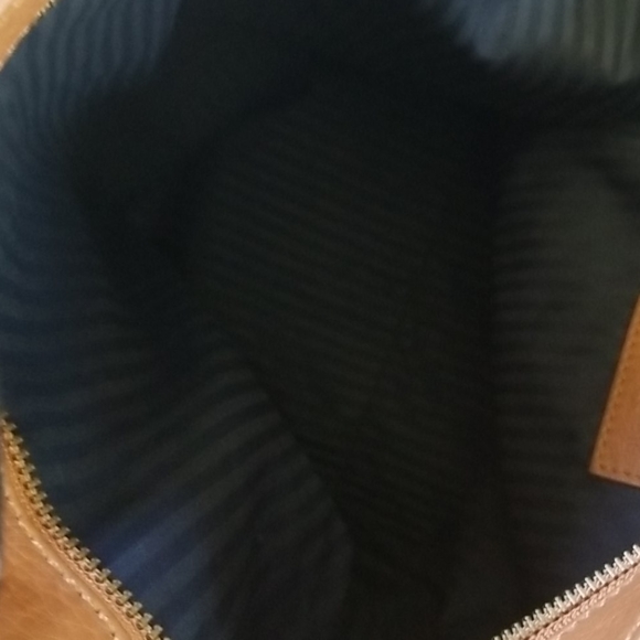 Beautiful Coach Large  Purse - Picture 3 of 8